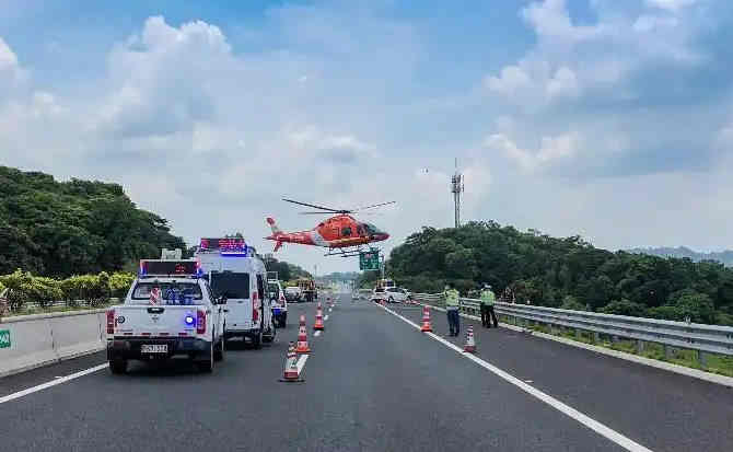 沿河高速公路汽车救援案例